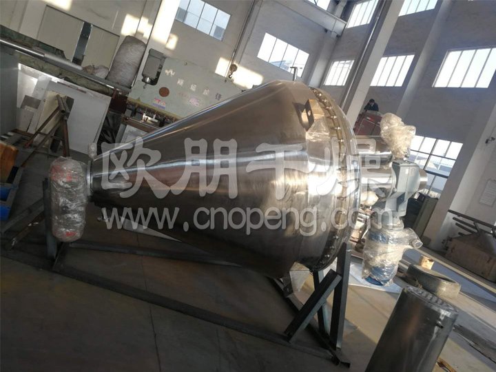 常州欧朋干燥空单锥螺带混合干燥机调试现场