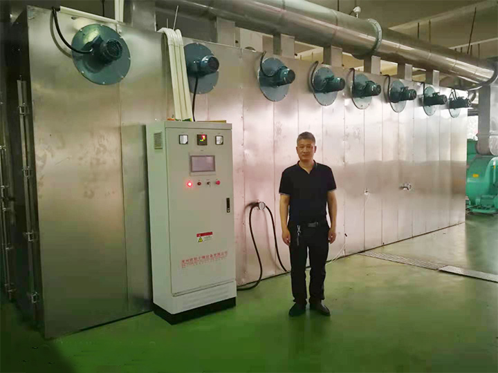 江苏骥洋食品有限公司定制我公司猪肉脯专用烘房调试成功，投入生产！