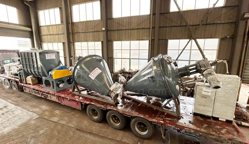 常州欧朋干燥农药生产线发货现场，谢谢老客户的信任和支持！